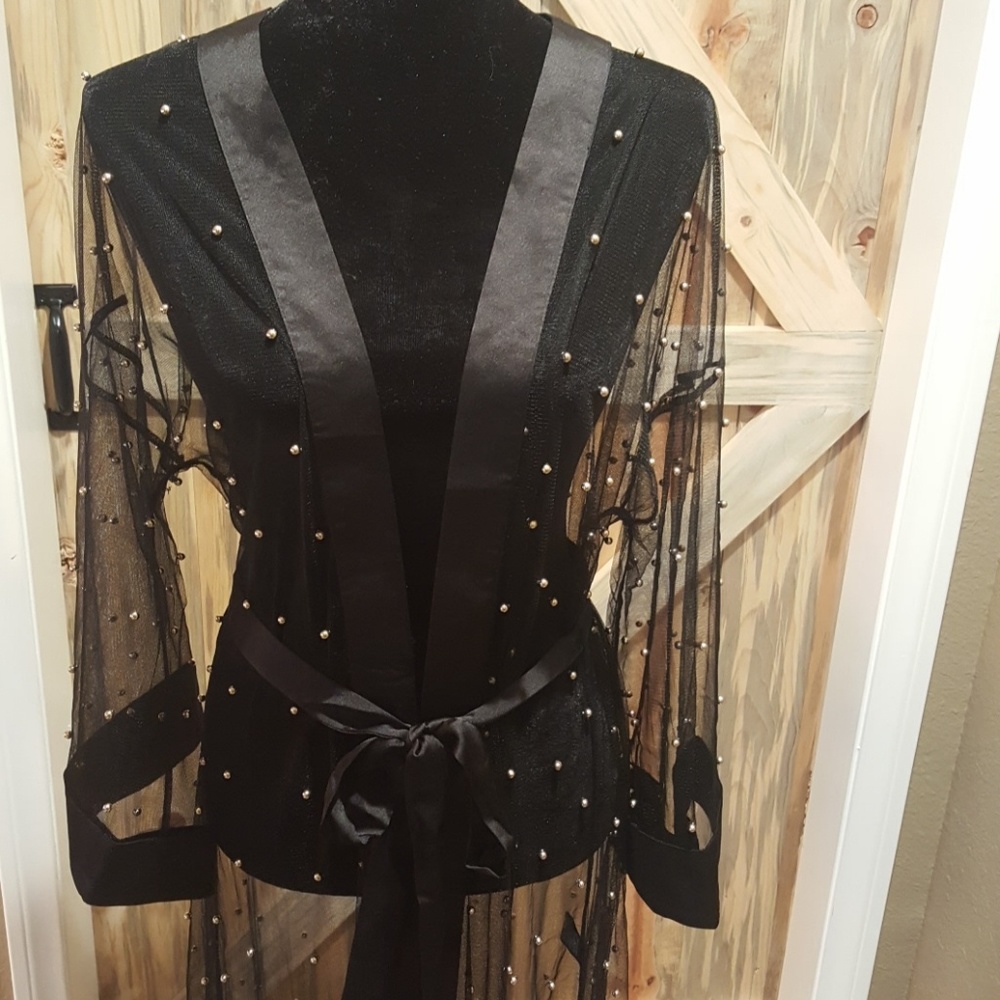 NWT- Women's Sheer Beaded Cardigan - Picture 8 of 8
